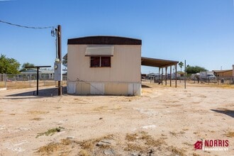 5640 N Tally Ho Ln in Casa Grande, AZ - Building Photo - Building Photo