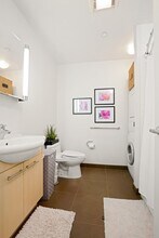1723 Washington St, Unit 305 in Boston, MA - Building Photo - Building Photo