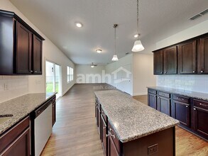 3109 Creek Village Ln in Green Cove Springs, FL - Foto de edificio - Building Photo