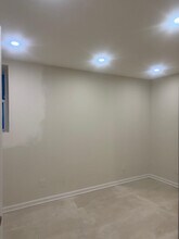 169-17 70th Ave in Fresh Meadows, NY - Foto de edificio - Building Photo