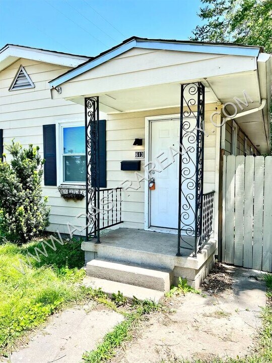 613 S Ferree St Photo