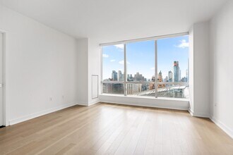 400 Park Ave S in New York, NY - Building Photo - Building Photo