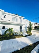 18395 SW 103rd Ct in Miami, FL - Building Photo - Building Photo