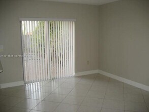 12060 SW 19th Ln in Miami, FL - Building Photo - Building Photo