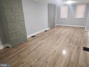 1806 Latona St in Philadelphia, PA - Building Photo - Building Photo