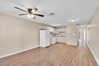 772 Rockport Ct in Fort Walton Beach, FL - Building Photo - Building Photo