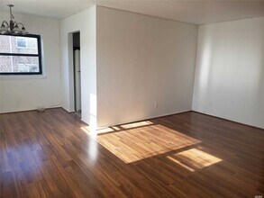 110-15 63rd Ave-Unit -2 FL in Queens, NY - Building Photo - Building Photo