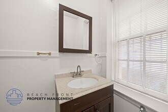 475 S. New Hampshire Ave. in Los Angeles, CA - Foto de edificio - Building Photo