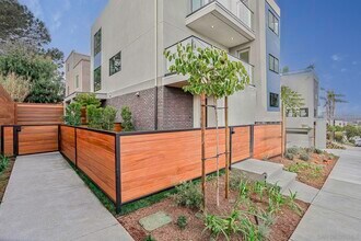 2126 San Clemente St in San Diego, CA - Building Photo - Building Photo