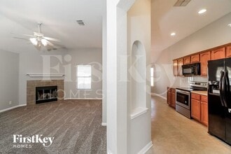 4000 Whisper Ridge in Schertz, TX - Foto de edificio - Building Photo
