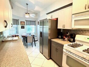 346 NW Breezy Point Loop in Port St. Lucie, FL - Building Photo - Building Photo