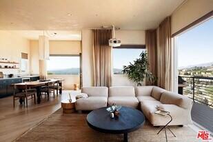 3663 Kinney St in Los Angeles, CA - Building Photo