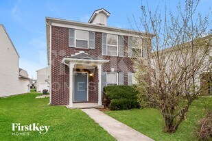 12662 Courage Crossing in Fishers, IN - Building Photo