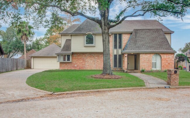 property at 506 Windsor Glen Dr
