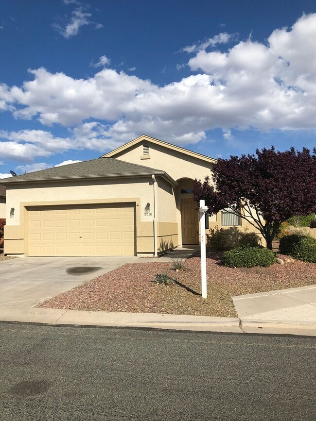 property at 5301 N Bremont Way