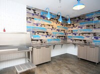 225 N Calvert photo'