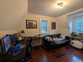 17 Pratt St in Chester, CT - Building Photo