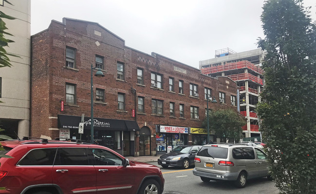 98-106 Mineola Blvd