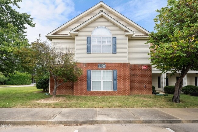 1122 Chenille Dr, Unit 1122 in Morrisville, NC - Building Photo - Building Photo