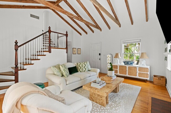 property at 228 Walton Blvd