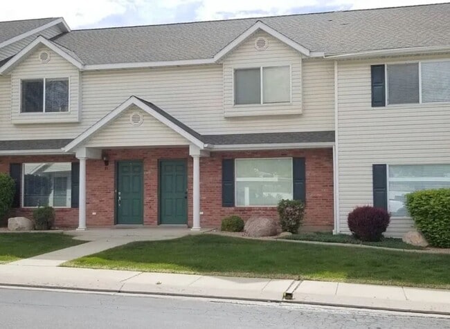 property at 1148 N Northfield Rd