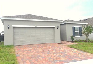 129 Bella Verano Way in Davenport, FL - Building Photo