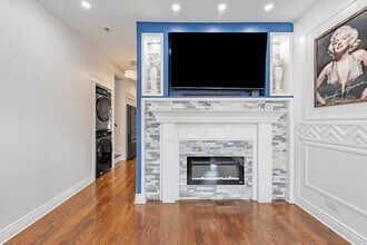 7219 S Peoria St in Chicago, IL - Building Photo - Building Photo