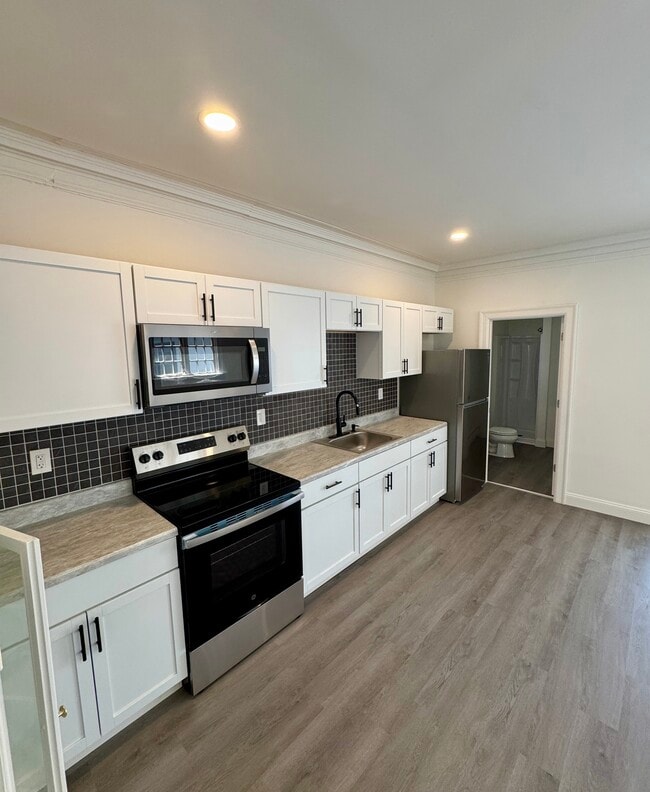 23 N Beaver St, Unit 1