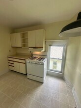 608 W Columbia Ave in Champaign, IL - Building Photo - Building Photo