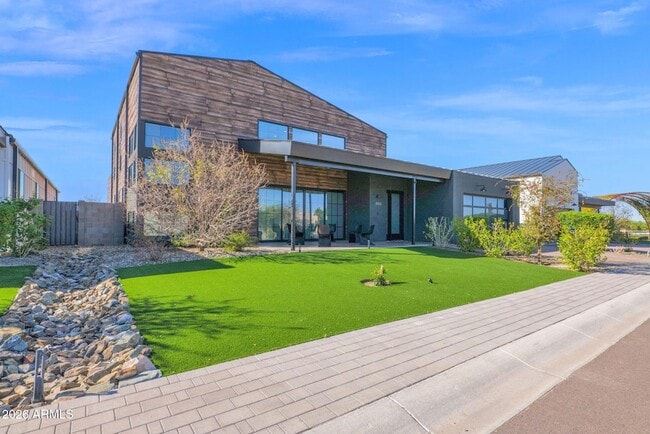 8430 S 10th Ln in Phoenix, AZ - Building Photo - Building Photo