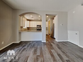 3446 W Hayduk Rd in Phoenix, AZ - Building Photo - Building Photo