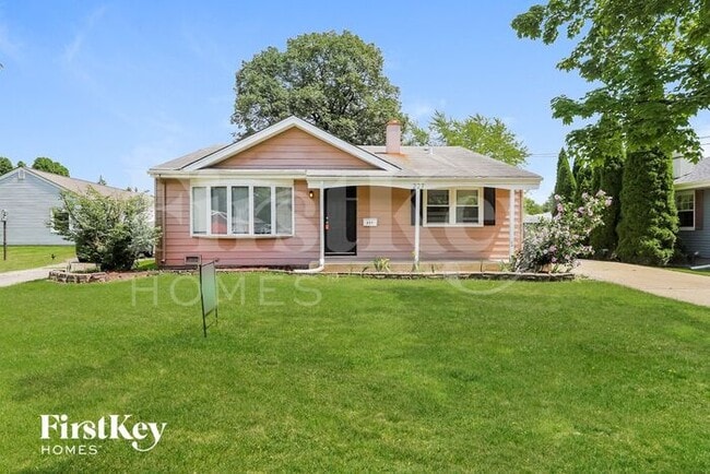 property at 227 S 3rd Ave
