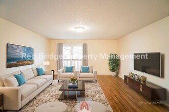12270 SW Gingham Ln in Beaverton, OR - Building Photo - Building Photo