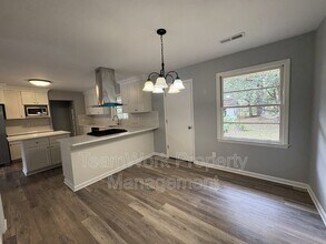 15 Newark Ave in Goose Creek, SC - Building Photo - Building Photo