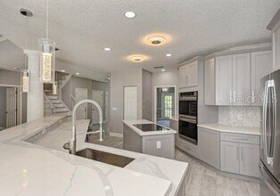 1648 Bayshore Dr in Englewood, FL - Building Photo - Building Photo