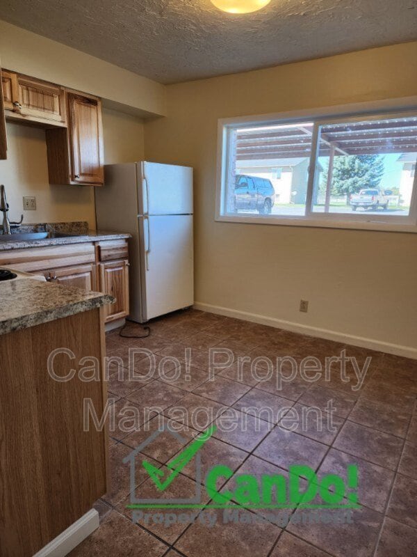 230 Carol Dr in Blackfoot, ID - Building Photo - Building Photo