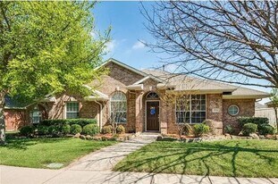 3713 Pinetree Dr in McKinney, TX - Building Photo