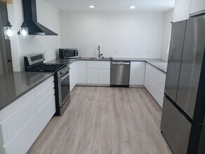 11608 Clifford Ave NE in Albuquerque, NM - Building Photo - Building Photo