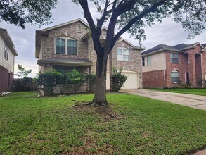 16111 Soaring Eagle Dr in Houston, TX - Building Photo - Building Photo