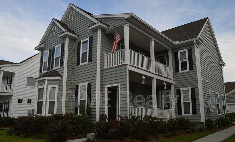 7 Orchard Park Dr in Bluffton, SC - Building Photo