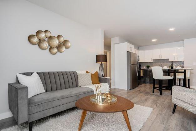 Urban Square in Winnipeg, MB - Building Photo - Building Photo