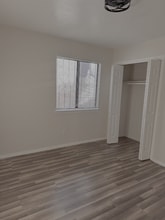 1013 Dickerson Dr SE in Albuquerque, NM - Building Photo - Building Photo