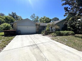 305 Coble Dr in Longwood, FL - Building Photo