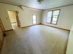 510 W 4th Ave in Mitchell, SD - Building Photo - Building Photo