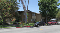 Riverstone Apartments in El Monte, CA - Building Photo - Building Photo