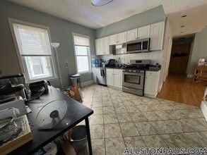 9 Harvard Terrace in Boston, MA - Building Photo - Building Photo