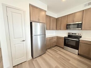 3900 PGA Pkwy in Frisco, TX - Building Photo - Building Photo