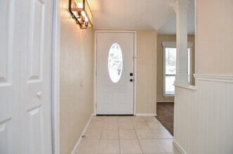 17323 Glenpatti Dr in Houston, TX - Building Photo - Building Photo