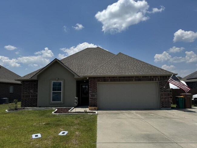 16901 Desmare St in Gulfport, MS - Building Photo - Building Photo