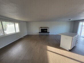 2306 W 25th Pl in Kennewick, WA - Building Photo - Building Photo